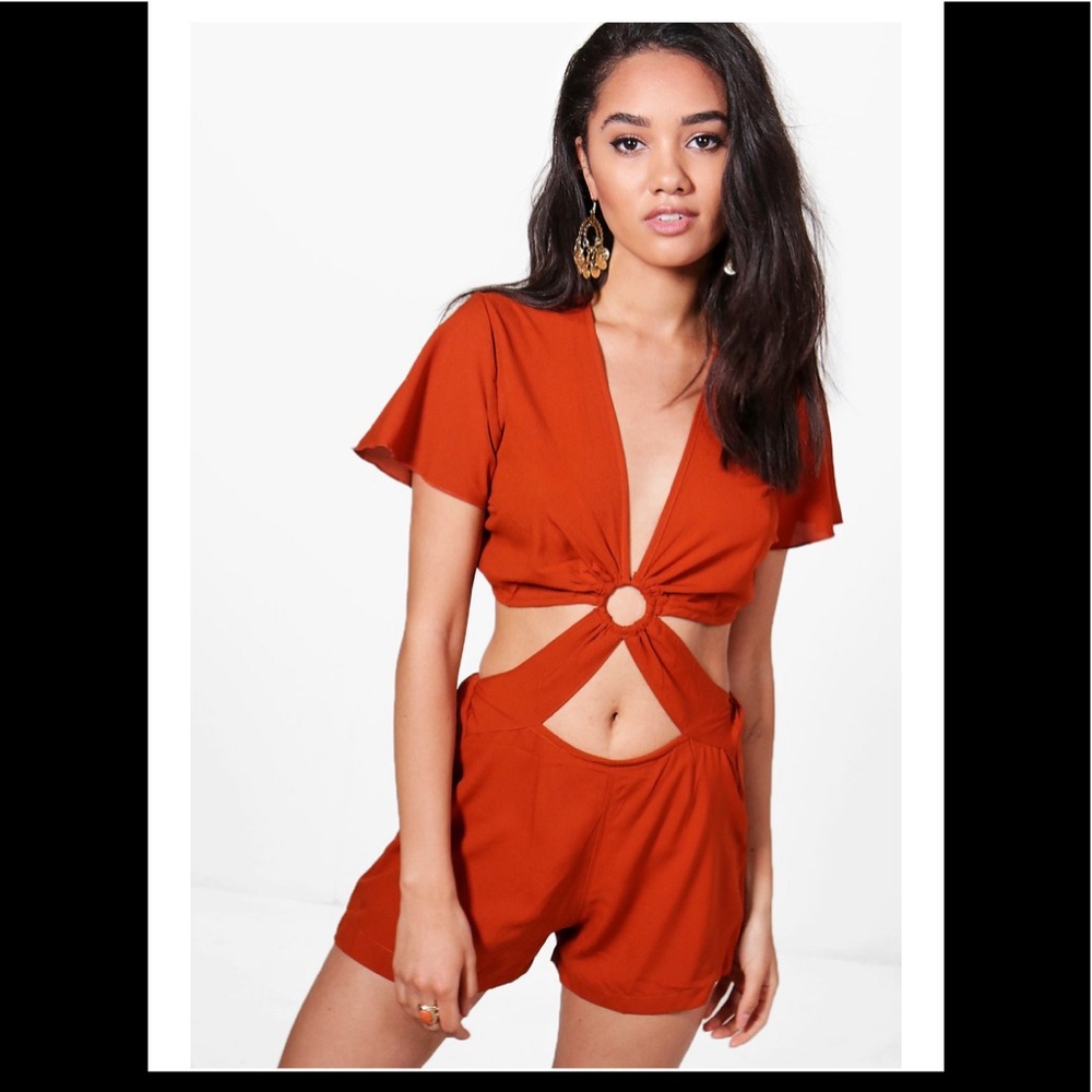 Boohoo petite cutout playsuit BNWT